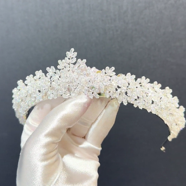 Lush Zircon Tiara